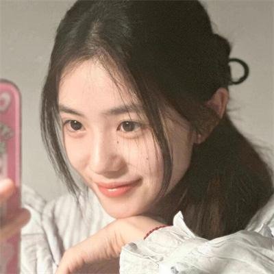 酷爱电影的庞波小姐